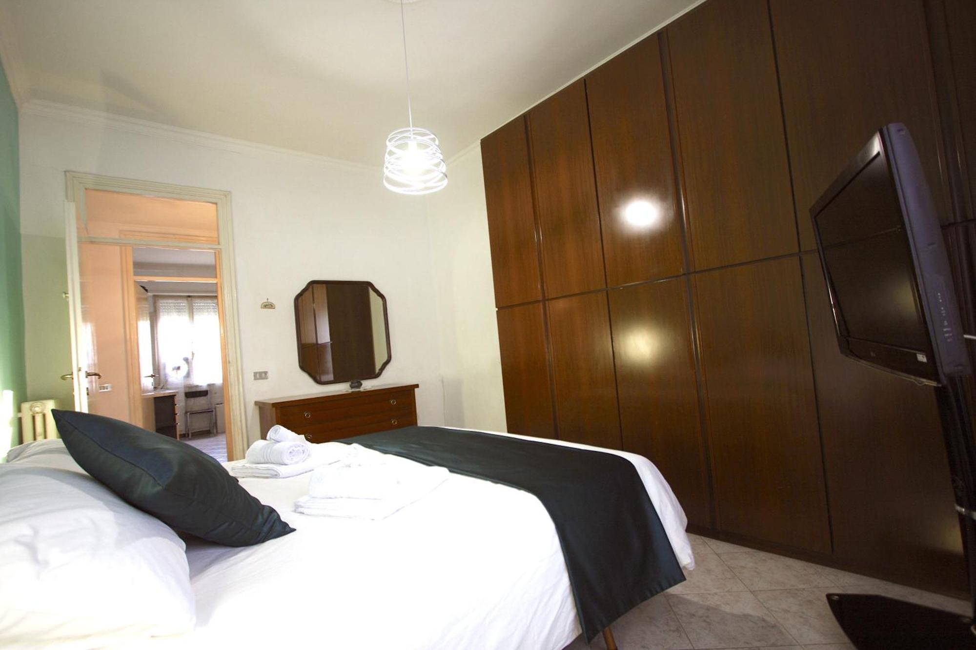Apartmán Enea Holiday House Řím Exteriér fotografie